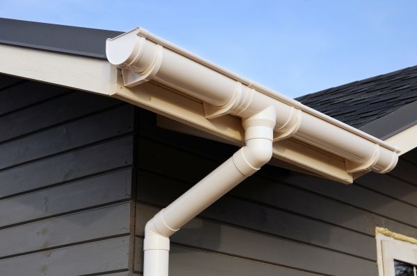 Cost of Roof Gutter Replacement in Ballwin